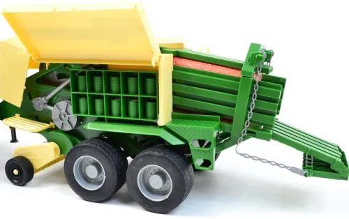 duy_traktor_z_kostkark_2.webp OL IMPORT DUŻY TRAKTOR Z KOSTKARKĄ