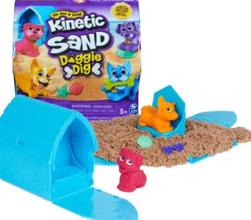 kinetic_sand_doggie_dig_z_5.webp Kinetic Sand Doggie Dig z figurką pieska Niespodzianka Piasek kinetyczny