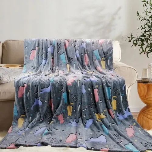 KOC ŚWIECĄCY W CIEMNOŚCI 150x200 KOLOROWE KOTY LEKKI PUSZYSTY