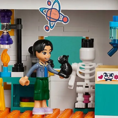 lego_friends__midzynarodo_2.webp LEGO Friends 41731 Międzynarodowa szkoła w Heartlake