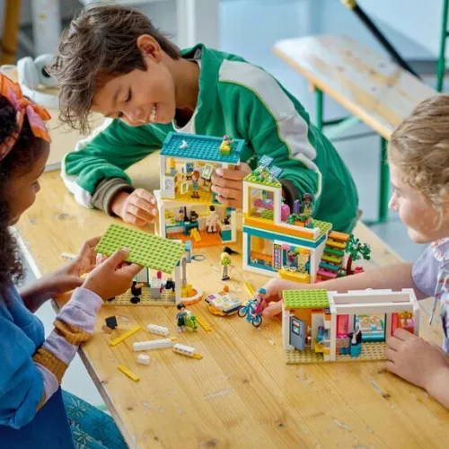 lego_friends__midzynarodo_3.webp LEGO Friends 41731 Międzynarodowa szkoła w Heartlake