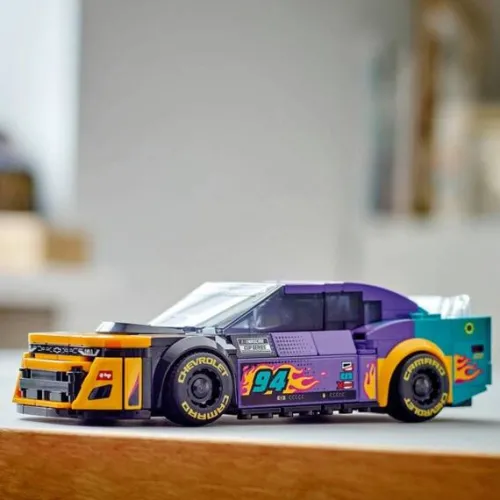 lego_speed_champions__nas_2.webp LEGO Speed Champions 76935 NASCAR Chevrolet Camaro ZL1