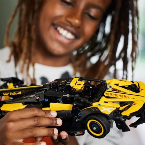 lego_technic_bugatti_boli_3.webp LEGO TECHNIC BUGATTI BOLIDE 42151 SAMOCHÓD WYŚCIGOWY LEGO