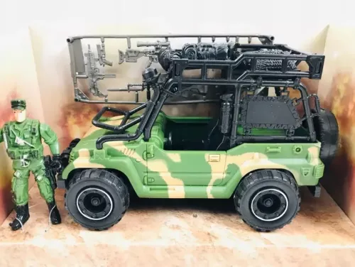 OL IMPORT Pojazd wojskowy militarny jeep żołnierz