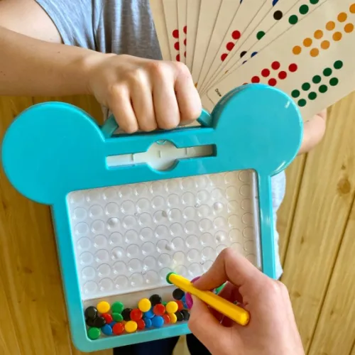 tablica_magnetyczna_magpa_1.webp TABLICA MAGNETYCZNA MAGPAD DLA DZIECI MONTESSORI MOZAIKA UKŁADANKA KROPKI